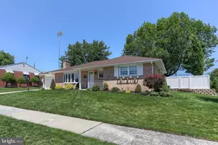 421 Berryhill Rd, Harrisburg, PA 17109 - Photo 4