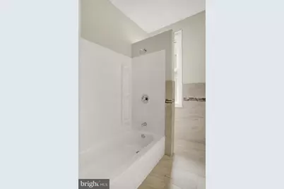 2409 N 6th Street, Harrisburg, PA 17110 - Photo 18