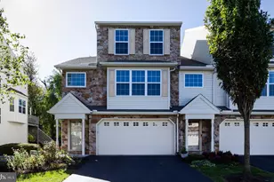 135 Mapleton Blvd, Harrisburg, PA 17112 - Photo 1