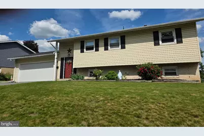 5 Heatherwood Circle, Middletown, PA 17057 - Photo 2