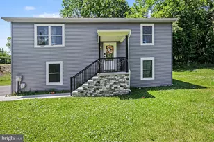 1312 Edgemont Rd, Harrisburg, PA 17109 - Photo 2