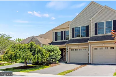 2080 Deer Run Drive, Hummelstown, PA 17036 - Photo 2