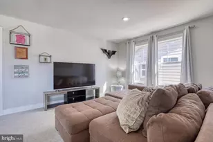 2418 Hawthorne Dr, Harrisburg, PA 17110 - Photo 54