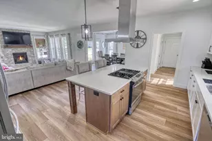 2418 Hawthorne Dr, Harrisburg, PA 17110 - Photo 28