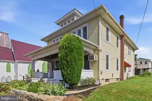 274 Moore St, Millersburg, PA 17061 - Photo 1