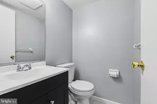 1223 N 3rd St, Harrisburg, PA 17102 - Photo 14