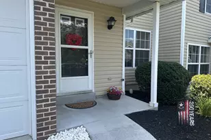 107 Peregrine Ln, Hummelstown, PA 17036 - Photo 2