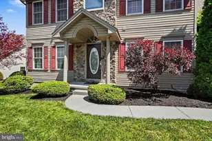 7322 Cobble Stone Dr, Harrisburg, PA 17112 - Photo 2