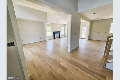 109 Elena Drive, Harrisburg, PA 17112 - Photo 2