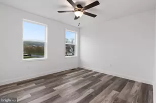 109 Elena Dr, Harrisburg, PA 17112 - Photo 16