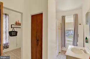427 Maclay St, Harrisburg, PA 17110 - Photo 20