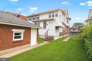 2012 Bellevue Rd, Harrisburg, PA 17104 - Photo 4