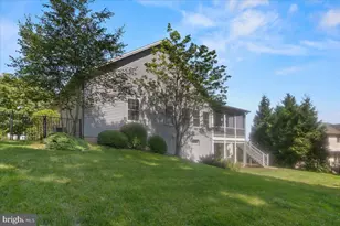 4736 Chatham Way, Harrisburg, PA 17110 - Photo 32