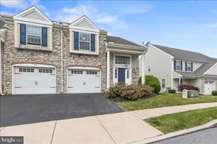 777 Oak Leaf Ln, Harrisburg, PA 17111 - Photo 1