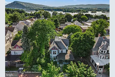 119 S Market Street, Millersburg, PA 17061 - Photo 2