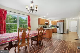 725 Lindenwood Ln, Harrisburg, PA 17113 - Photo 8