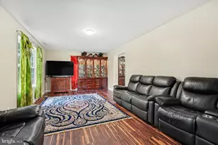 725 Lindenwood Ln, Harrisburg, PA 17113 - Photo 6