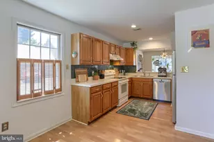 240 Crescent, Hershey, PA 17033 - Photo 10