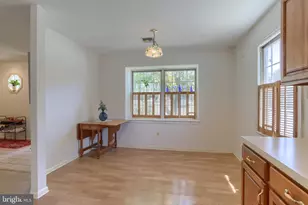 240 Crescent, Hershey, PA 17033 - Photo 8