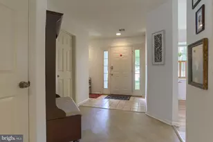 240 Crescent, Hershey, PA 17033 - Photo 6