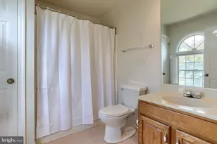 240 Crescent, Hershey, PA 17033 - Photo 30