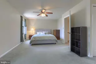 240 Crescent, Hershey, PA 17033 - Photo 32