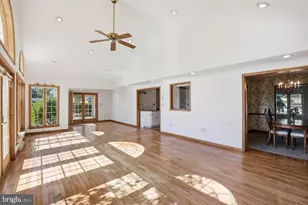 387 Yorktown Rd, Hershey, PA 17033 - Photo 10
