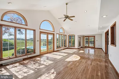 387 Yorktowne Road, Hershey, PA 17033 - Photo 6