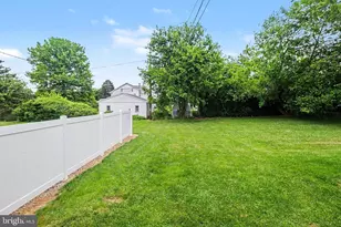 47 Millard Rd, Hershey, PA 17033 - Photo 32