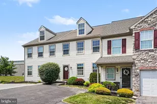 239 Buckley Dr, Harrisburg, PA 17112 - Photo 2