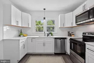 550 S 60th St, Harrisburg, PA 17111 - Photo 8
