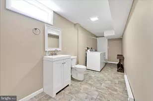 4703 Clarendon St, Harrisburg, PA 17109 - Photo 24