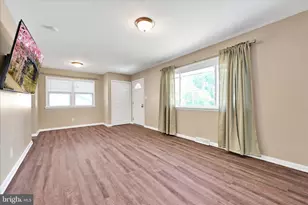 4703 Clarendon St, Harrisburg, PA 17109 - Photo 8