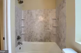 1622 Market St, Harrisburg, PA 17103 - Photo 86
