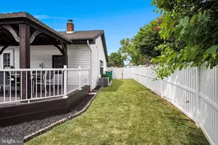 1098 Hillview Ln, Hershey, PA 17033 - Photo 34