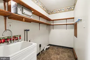 4605 Derry St, Harrisburg, PA 17111 - Photo 20