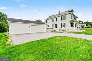 45 Millard Rd, Hershey, PA 17033 - Photo 2
