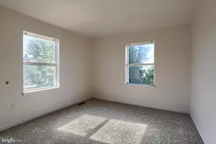 1631 Derry St, Harrisburg, PA 17104 - Photo 12