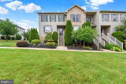 925 Woodridge Drive, Middletown, PA 17057 - Photo 2