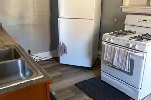 2572 Lexington St, Harrisburg, PA 17110 - Photo 8