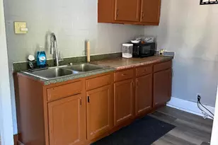 2572 Lexington St, Harrisburg, PA 17110 - Photo 6