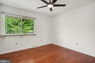 469 Hoffman Dr, Harrisburg, PA 17111 - Photo 12