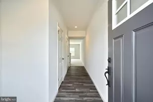 7859 Briarwood Dr, Harrisburg, PA 17112 - Photo 2