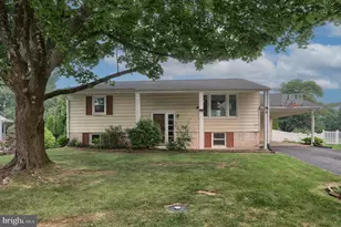 1132 Cornell Dr, Hummelstown, PA 17036 - Photo 2