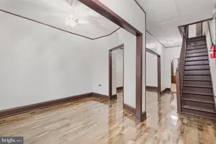 1353 Howard St, Harrisburg, PA 17104 - Photo 2