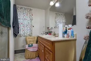 4917 Lancaster St, Harrisburg, PA 17111 - Photo 12