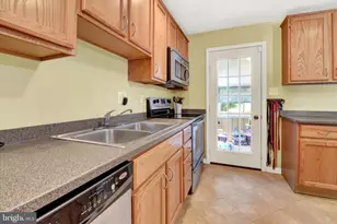 1120 Cardiff St, Harrisburg, PA 17109 - Photo 22