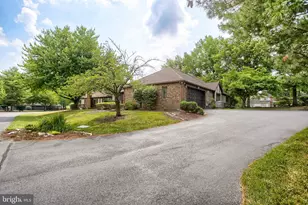 4085 Greystone Dr, Harrisburg, PA 17112 - Photo 4