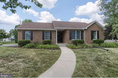 1 Sweet Arrow Drive, Hummelstown, PA 17036 - Photo 2