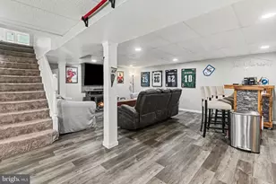 331 Lakewood Dr, Harrisburg, PA 17112 - Photo 24